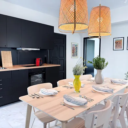 And Fully-equipped Apartamento Kavala