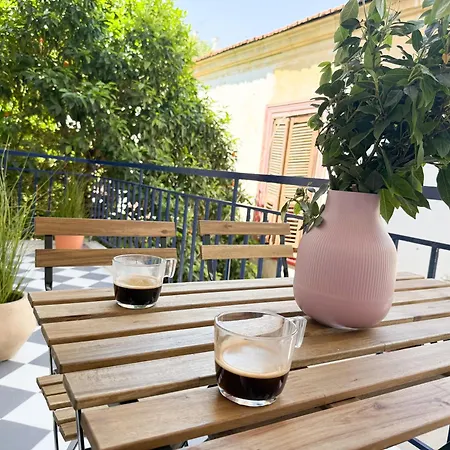 And Fully-equipped Apartamento Kavala