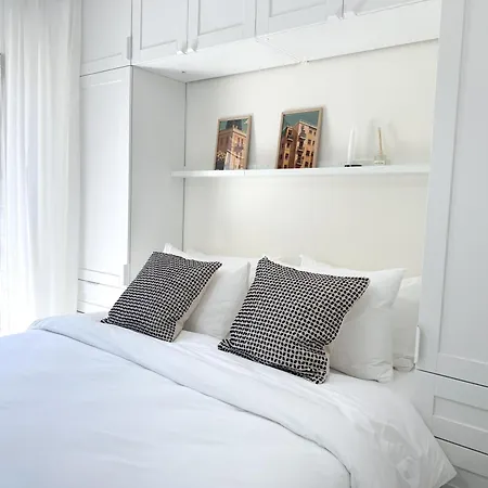 And Fully-equipped Apartamento *