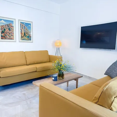 And Fully-equipped Apartamento Kavala