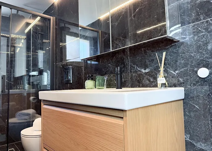 And Fully-equipped * Kavala