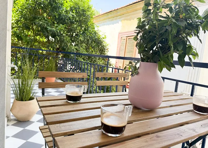 And Fully-equipped Apartament Kavala