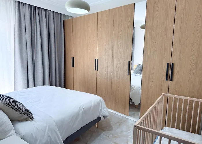 And Fully-equipped Apartament *